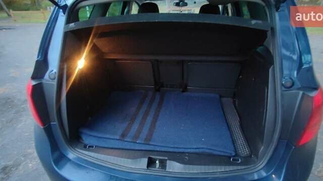 Синий Опель Мерива, объемом двигателя 1.6 л и пробегом 268 тыс. км за 6700 $, фото 18 на Automoto.ua