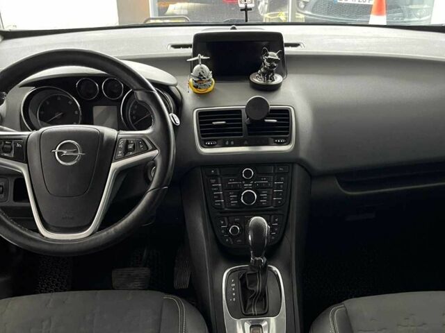 Синий Опель Мерива, объемом двигателя 1.7 л и пробегом 271 тыс. км за 6600 $, фото 9 на Automoto.ua