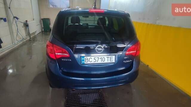 Синий Опель Мерива, объемом двигателя 1.6 л и пробегом 268 тыс. км за 6700 $, фото 9 на Automoto.ua