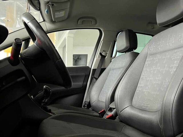 Синий Опель Мерива, объемом двигателя 1.7 л и пробегом 271 тыс. км за 6600 $, фото 8 на Automoto.ua