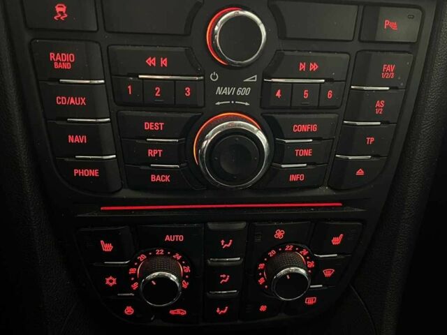 Синий Опель Мерива, объемом двигателя 1.7 л и пробегом 271 тыс. км за 6600 $, фото 14 на Automoto.ua