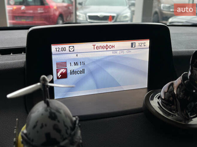 Синий Опель Мерива, объемом двигателя 1.69 л и пробегом 271 тыс. км за 6600 $, фото 13 на Automoto.ua