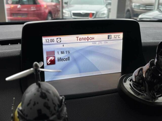 Синий Опель Мерива, объемом двигателя 1.7 л и пробегом 271 тыс. км за 6600 $, фото 13 на Automoto.ua