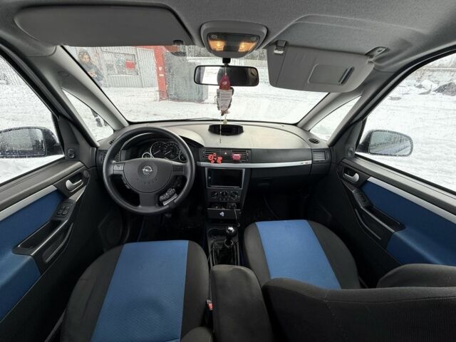 Синій Опель Меріва, об'ємом двигуна 1.6 л та пробігом 170 тис. км за 2800 $, фото 11 на Automoto.ua