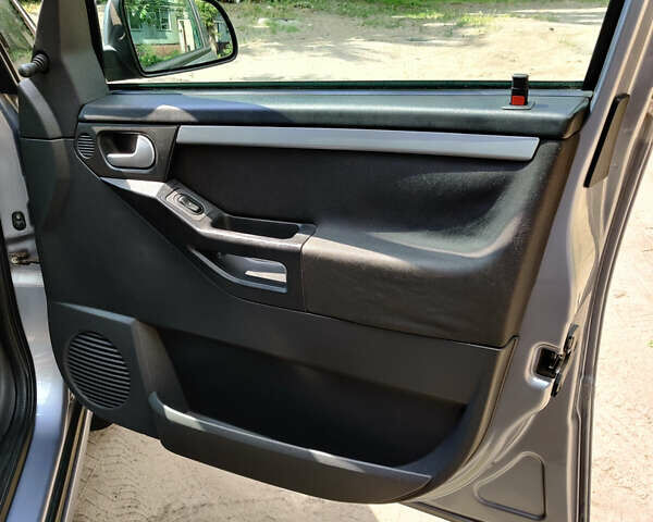 Синий Опель Мерива, объемом двигателя 1.6 л и пробегом 296 тыс. км за 3600 $, фото 6 на Automoto.ua