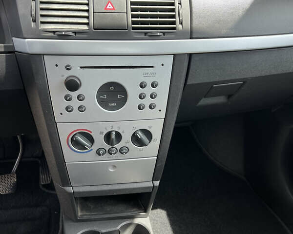 Синій Опель Меріва, об'ємом двигуна 1.6 л та пробігом 184 тис. км за 4444 $, фото 14 на Automoto.ua