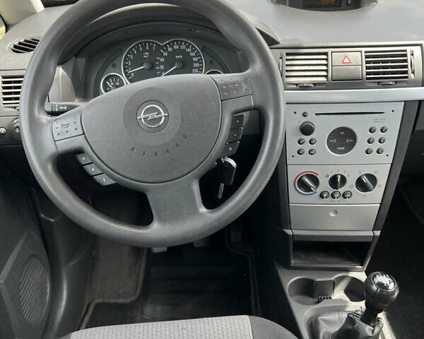 Синій Опель Меріва, об'ємом двигуна 1.6 л та пробігом 184 тис. км за 4444 $, фото 13 на Automoto.ua