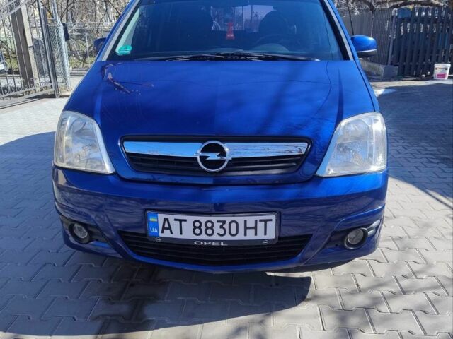 Синий Опель Мерива, объемом двигателя 1.6 л и пробегом 224 тыс. км за 3200 $, фото 9 на Automoto.ua