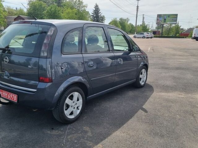 Синий Опель Мерива, объемом двигателя 0 л и пробегом 200 тыс. км за 5600 $, фото 5 на Automoto.ua