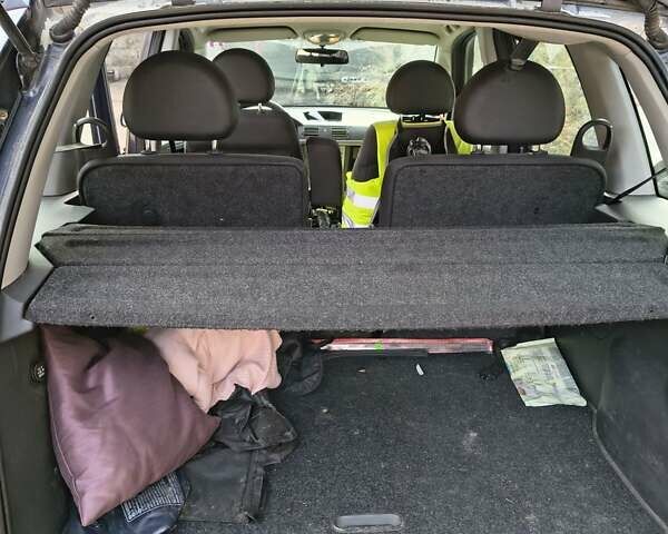 Синій Опель Меріва, об'ємом двигуна 1.6 л та пробігом 184 тис. км за 4900 $, фото 8 на Automoto.ua