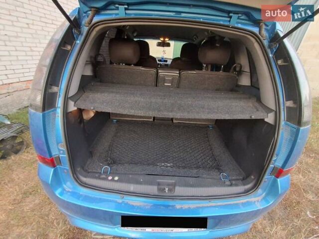 Синий Опель Мерива, объемом двигателя 1.6 л и пробегом 190 тыс. км за 5000 $, фото 7 на Automoto.ua
