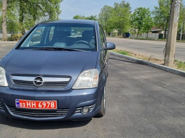 Синий Опель Мерива, объемом двигателя 0 л и пробегом 200 тыс. км за 5600 $, фото 2 на Automoto.ua