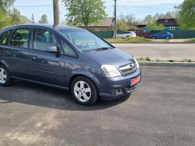 Синий Опель Мерива, объемом двигателя 0 л и пробегом 200 тыс. км за 5600 $, фото 3 на Automoto.ua