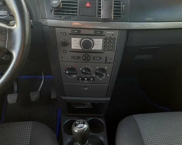 Опель Мерива 2008 в Киеве на Automoto.ua Синий Опель Мерива, объемом двигателя 1.7 л и пробегом 400 тыс. км за 4000 $, фото 26 на Automoto.ua