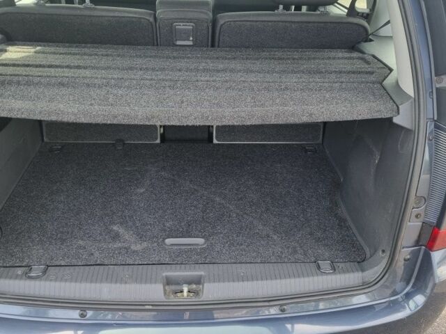 Синий Опель Мерива, объемом двигателя 0 л и пробегом 200 тыс. км за 5600 $, фото 12 на Automoto.ua