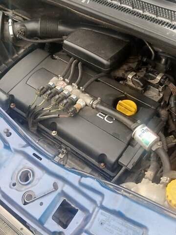 Опель Мерива 2009 в Ровно на Automoto.ua Синий Опель Мерива, объемом двигателя 1.6 л и пробегом 283 тыс. км за 4650 $, фото 49 на Automoto.ua