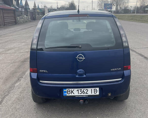 Синій Опель Меріва, об'ємом двигуна 1.6 л та пробігом 255 тис. км за 5500 $, фото 1 на Automoto.ua