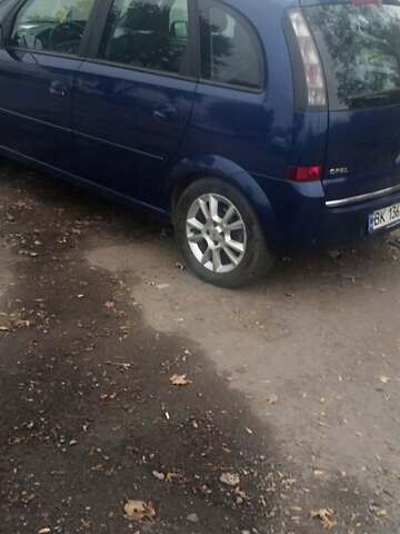 Опель Мерива 2009 в Ровно на Automoto.ua Синий Опель Мерива, объемом двигателя 1.6 л и пробегом 283 тыс. км за 4650 $, фото 3 на Automoto.ua