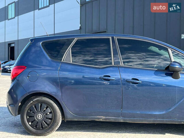 Синій Опель Меріва, об'ємом двигуна 1.4 л та пробігом 168 тис. км за 5990 $, фото 32 на Automoto.ua