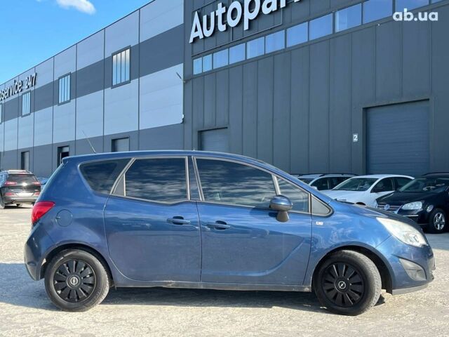 Синий Опель Мерива, объемом двигателя 1.4 л и пробегом 168 тыс. км за 5990 $, фото 33 на Automoto.ua