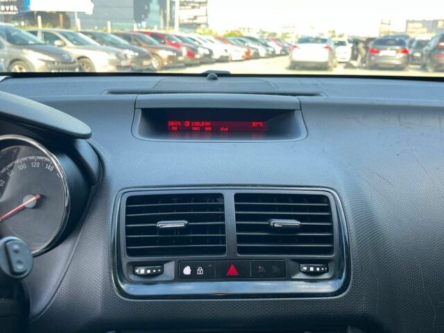 Синий Опель Мерива, объемом двигателя 1.4 л и пробегом 168 тыс. км за 5990 $, фото 20 на Automoto.ua