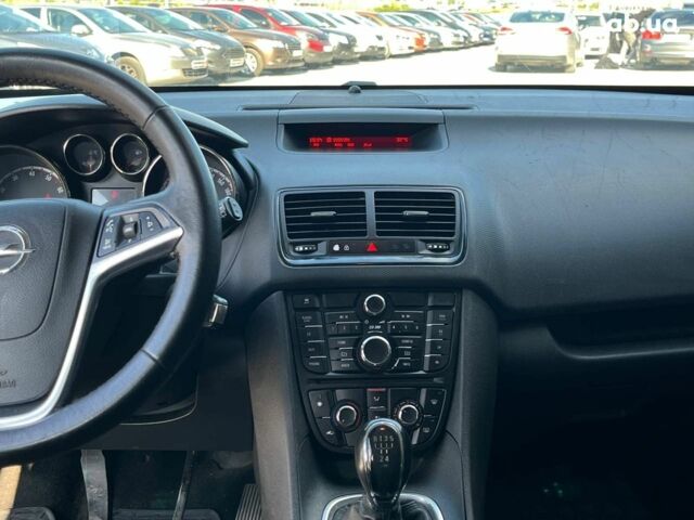 Синий Опель Мерива, объемом двигателя 1.4 л и пробегом 168 тыс. км за 5990 $, фото 9 на Automoto.ua