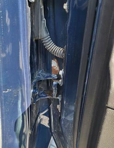 Синій Опель Меріва, об'ємом двигуна 1.69 л та пробігом 287 тис. км за 4999 $, фото 28 на Automoto.ua