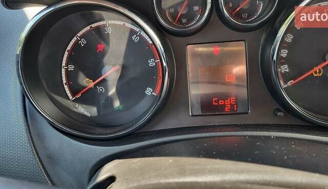 Синій Опель Меріва, об'ємом двигуна 1.69 л та пробігом 287 тис. км за 4999 $, фото 29 на Automoto.ua