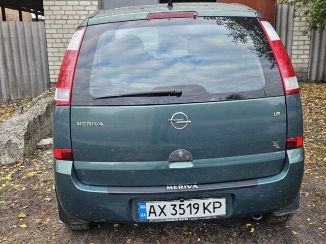 Зеленый Опель Мерива, объемом двигателя 1.6 л и пробегом 320 тыс. км за 5500 $, фото 3 на Automoto.ua