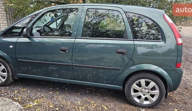 Зеленый Опель Мерива, объемом двигателя 1.6 л и пробегом 320 тыс. км за 5500 $, фото 2 на Automoto.ua