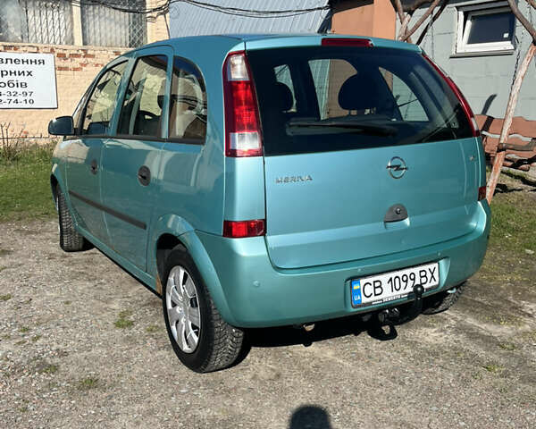 Зеленый Опель Мерива, объемом двигателя 1.6 л и пробегом 170 тыс. км за 2900 $, фото 6 на Automoto.ua