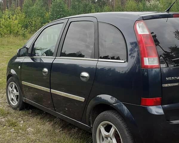 Зелений Опель Меріва, об'ємом двигуна 1.36 л та пробігом 250 тис. км за 4000 $, фото 1 на Automoto.ua