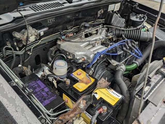 Черный Опель Монтерей, объемом двигателя 3.2 л и пробегом 211 тыс. км за 1000 $, фото 7 на Automoto.ua