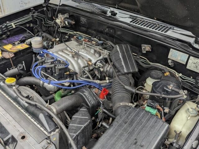 Черный Опель Монтерей, объемом двигателя 3.2 л и пробегом 211 тыс. км за 1000 $, фото 6 на Automoto.ua