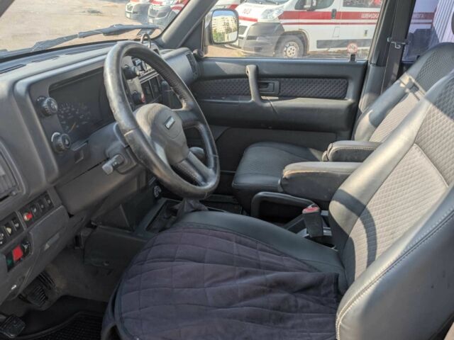 Черный Опель Монтерей, объемом двигателя 3.1 л и пробегом 170 тыс. км за 3300 $, фото 10 на Automoto.ua