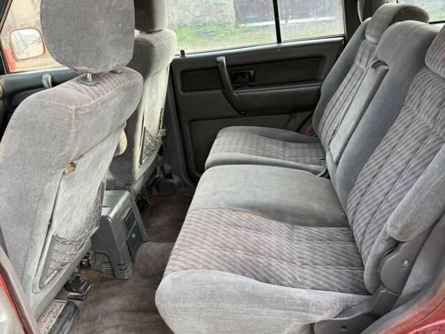 Красный Опель Монтерей, объемом двигателя 3.1 л и пробегом 266 тыс. км за 3000 $, фото 7 на Automoto.ua