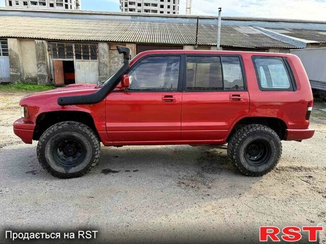 Красный Опель Монтерей, объемом двигателя 3.1 л и пробегом 266 тыс. км за 2800 $, фото 1 на Automoto.ua