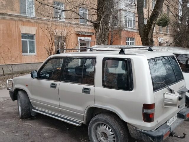 Серый Опель Монтерей, объемом двигателя 3.1 л и пробегом 238 тыс. км за 5600 $, фото 1 на Automoto.ua