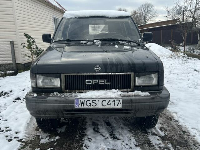 Серый Опель Монтерей, объемом двигателя 3.2 л и пробегом 200 тыс. км за 1699 $, фото 1 на Automoto.ua