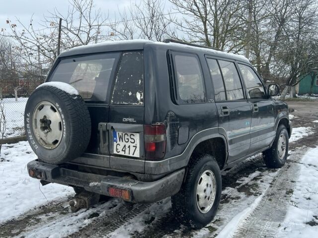 Серый Опель Монтерей, объемом двигателя 3.2 л и пробегом 200 тыс. км за 1699 $, фото 3 на Automoto.ua