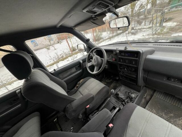 Серый Опель Монтерей, объемом двигателя 3.2 л и пробегом 200 тыс. км за 1699 $, фото 9 на Automoto.ua