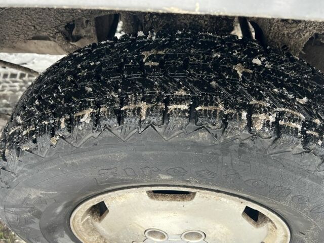 Серый Опель Монтерей, объемом двигателя 3.2 л и пробегом 200 тыс. км за 1699 $, фото 8 на Automoto.ua