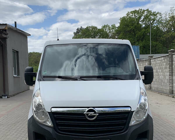 Белый Опель Movano, объемом двигателя 2.3 л и пробегом 511 тыс. км за 18999 $, фото 2 на Automoto.ua
