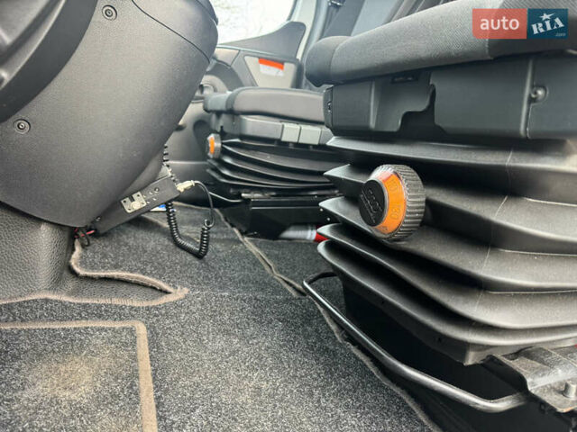 Белый Опель Movano, объемом двигателя 2.3 л и пробегом 297 тыс. км за 26000 $, фото 5 на Automoto.ua