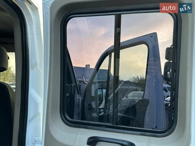 Білий Опель Movano, об'ємом двигуна 2.3 л та пробігом 68 тис. км за 23800 $, фото 44 на Automoto.ua