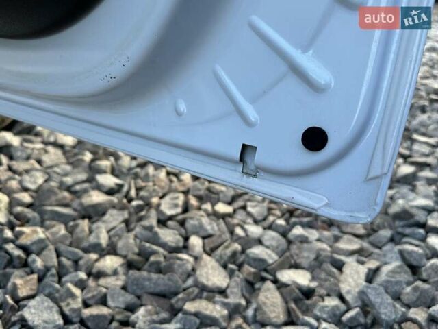 Білий Опель Movano, об'ємом двигуна 2.3 л та пробігом 68 тис. км за 23800 $, фото 52 на Automoto.ua