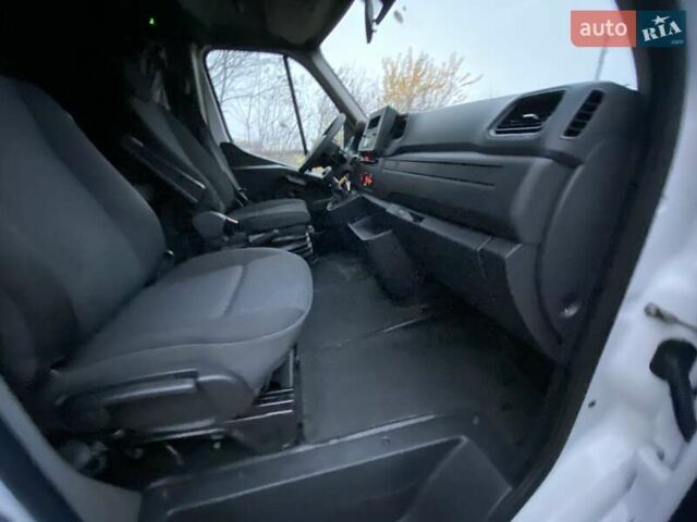 Белый Опель Movano, объемом двигателя 2.3 л и пробегом 233 тыс. км за 19999 $, фото 31 на Automoto.ua