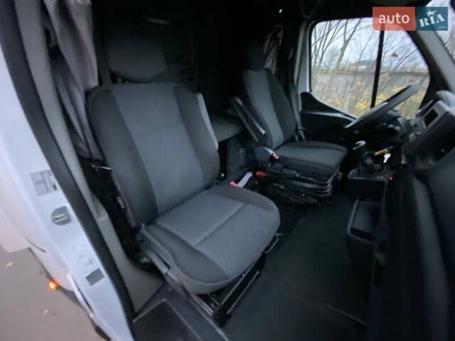 Белый Опель Movano, объемом двигателя 2.3 л и пробегом 233 тыс. км за 19999 $, фото 29 на Automoto.ua