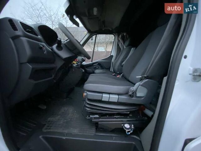 Белый Опель Movano, объемом двигателя 2.3 л и пробегом 233 тыс. км за 19999 $, фото 42 на Automoto.ua