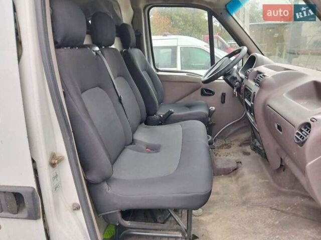 Білий Опель Movano, об'ємом двигуна 2.8 л та пробігом 350 тис. км за 4300 $, фото 7 на Automoto.ua